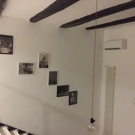 Casa Maria Carmela Neapol